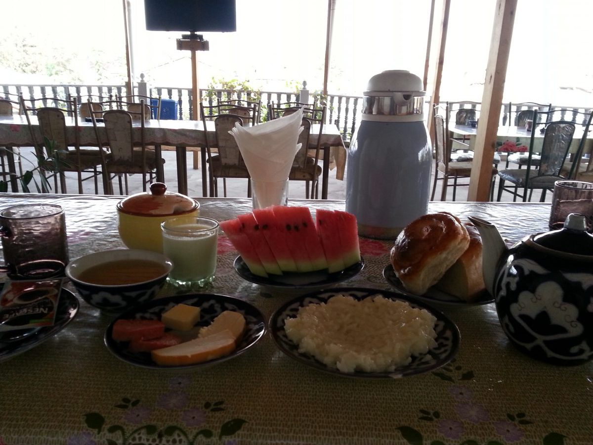 breakfast at bahodir 2